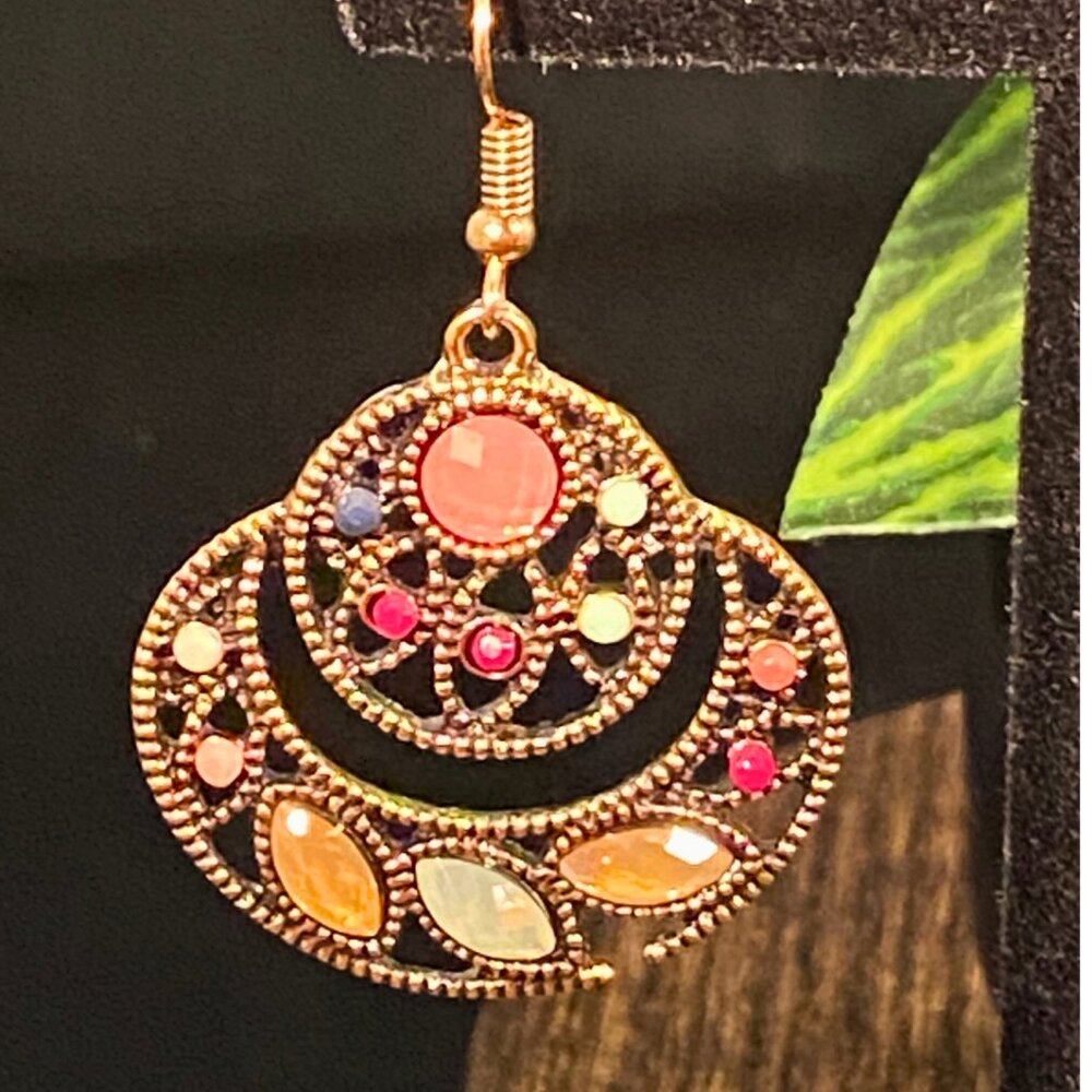 NEW, NEVER WORN Bohemian-Style Drop Earrings